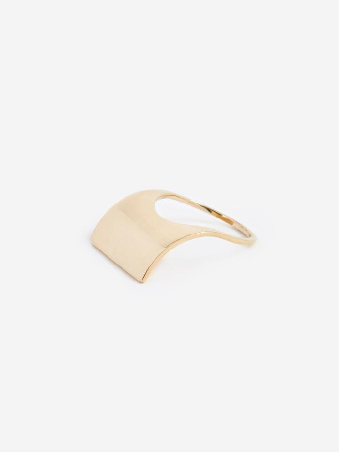 Oljei Oljei Curved Ring - Gold - Gold
