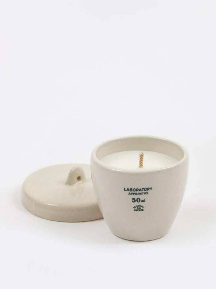 Puebco Puebco Scientific Candle 50ml - Patchouli & Cedar - White
