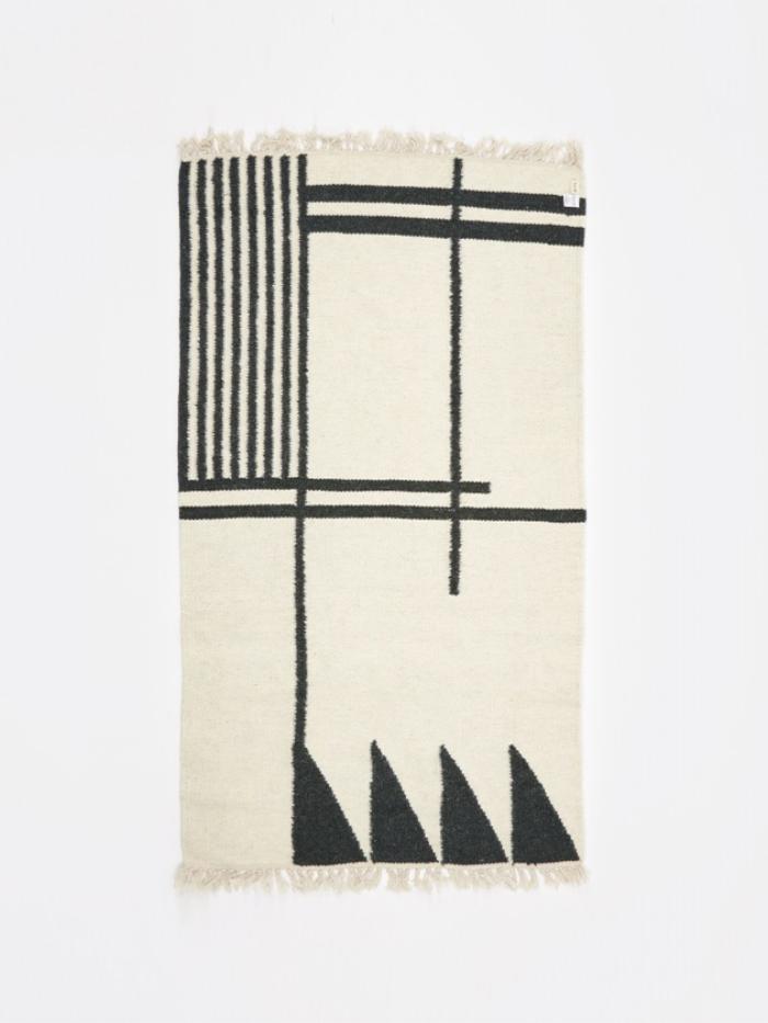 Ferm Living Ferm Living Kelim Rug - Black Lines - Small - Black