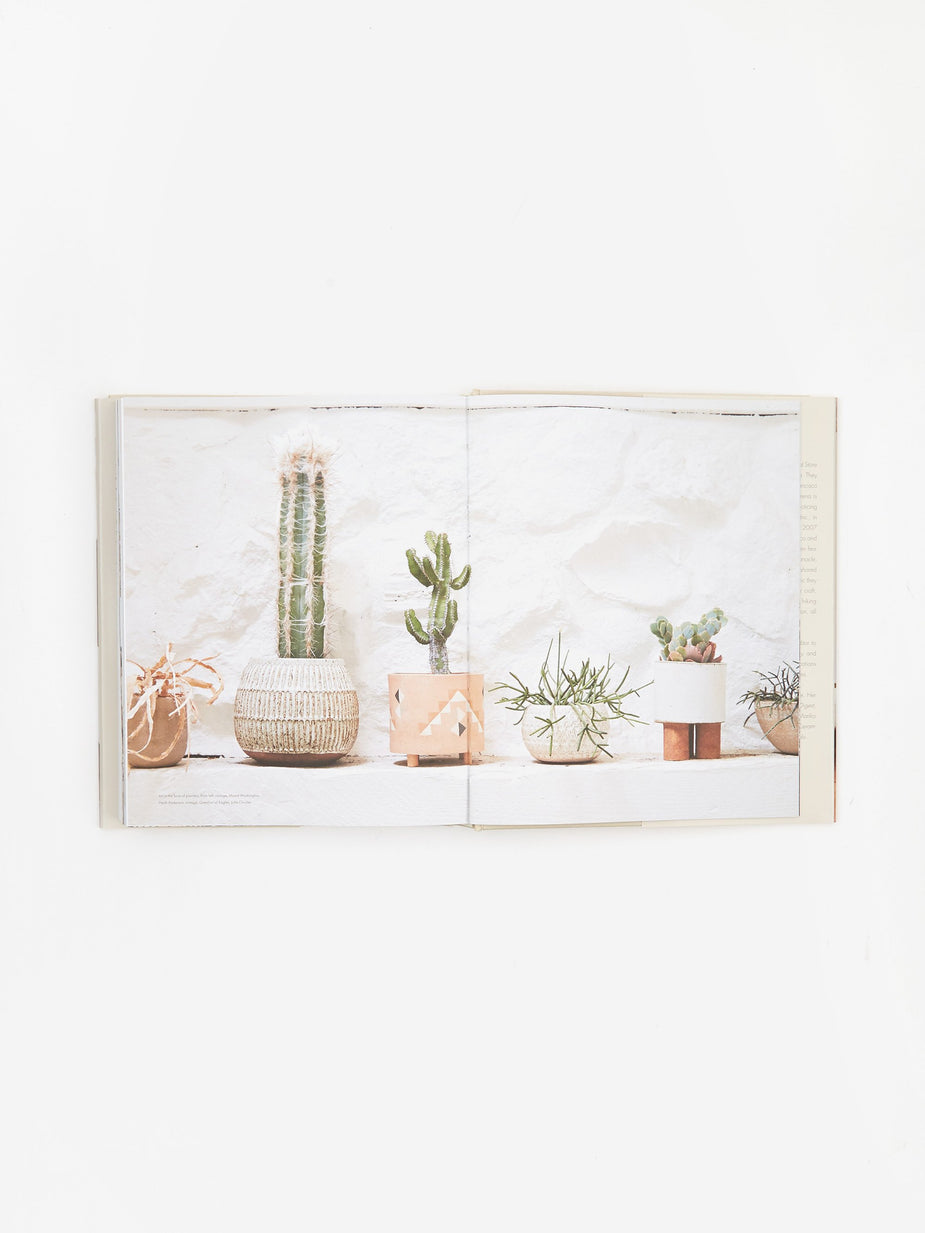 Abode Abode: Thoughtful Living With Less - Other