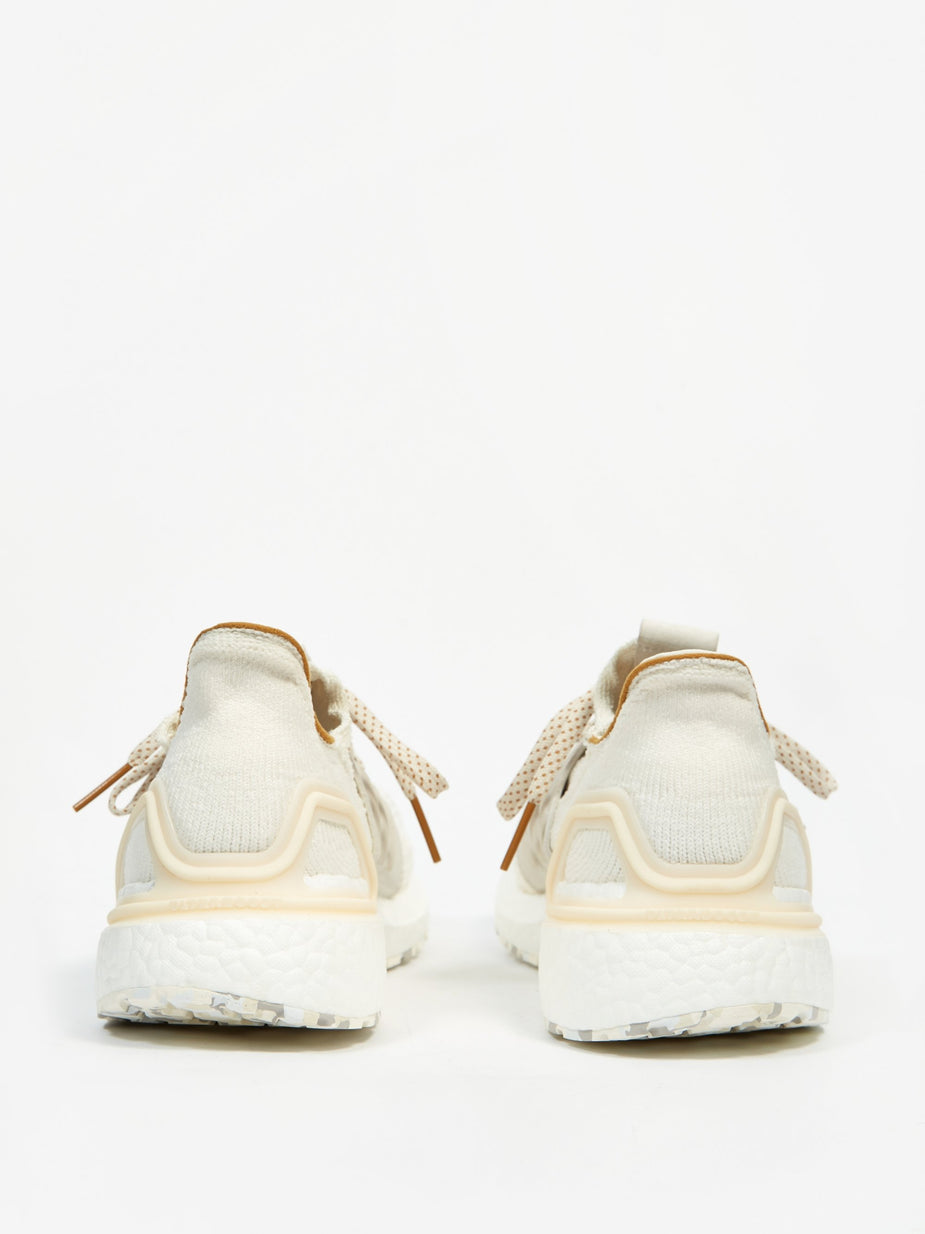 Adidas Adidas x Universal Works Ultraboost 19 - Winter White/Bone/Glacier Grey - White
