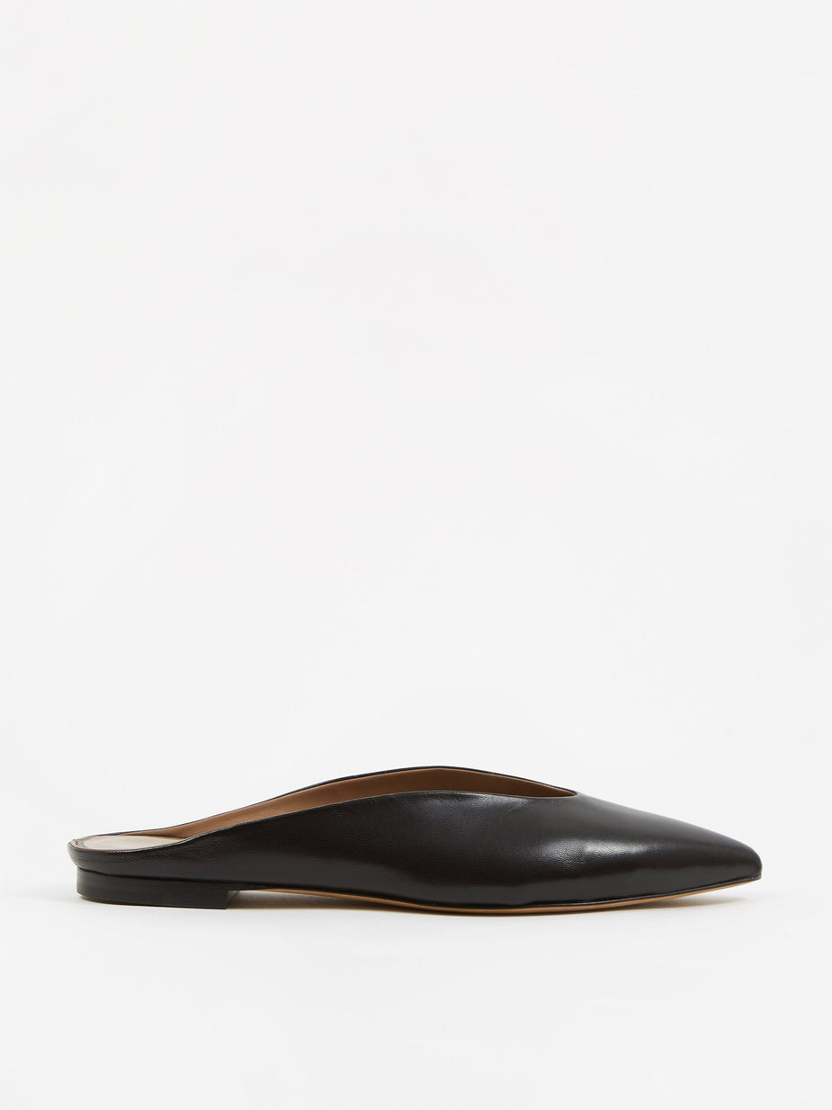 Alumnae Alumnae Simple Almond Mule - Nappa Black - Black