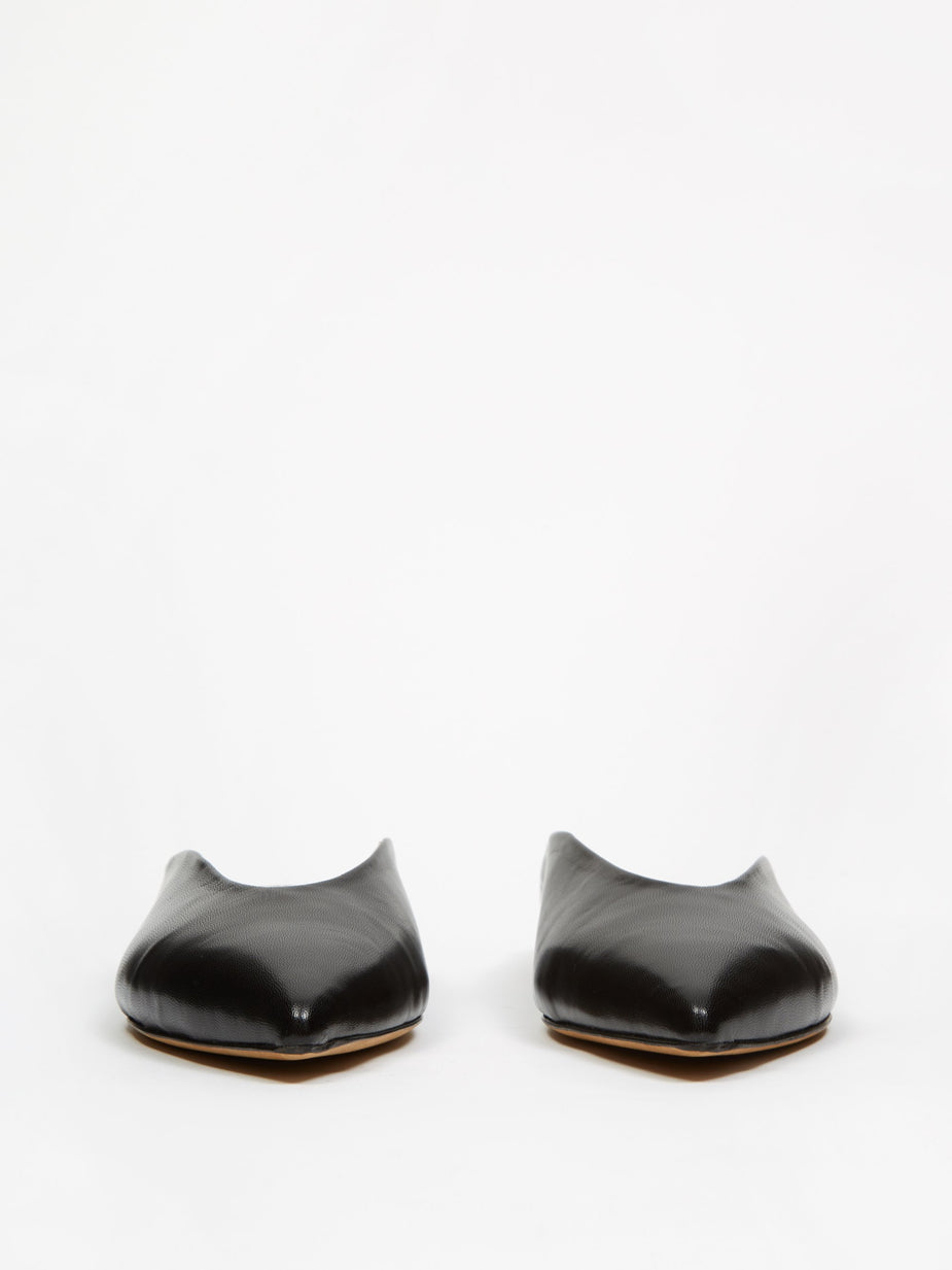 Alumnae Alumnae Simple Almond Mule - Nappa Black - Black