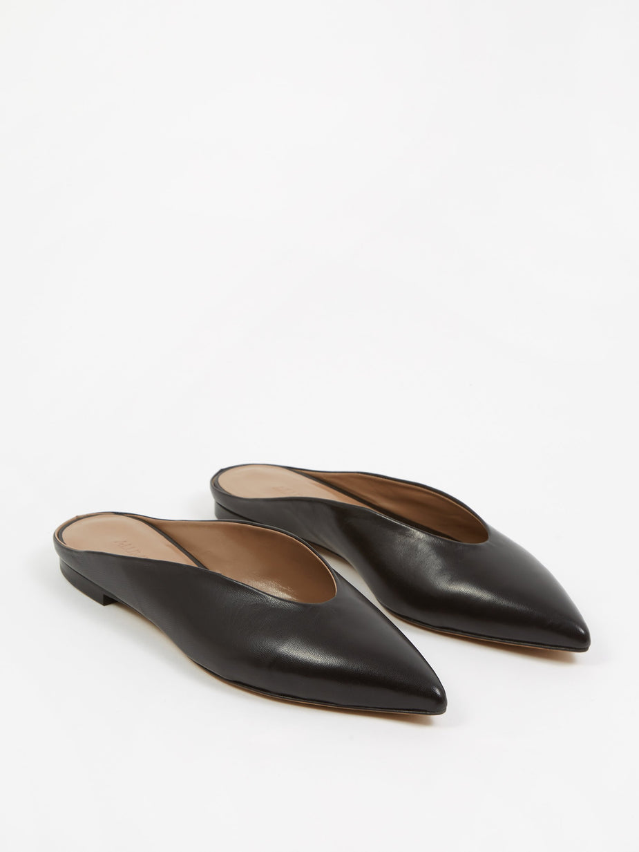 Alumnae Alumnae Simple Almond Mule - Nappa Black - Black