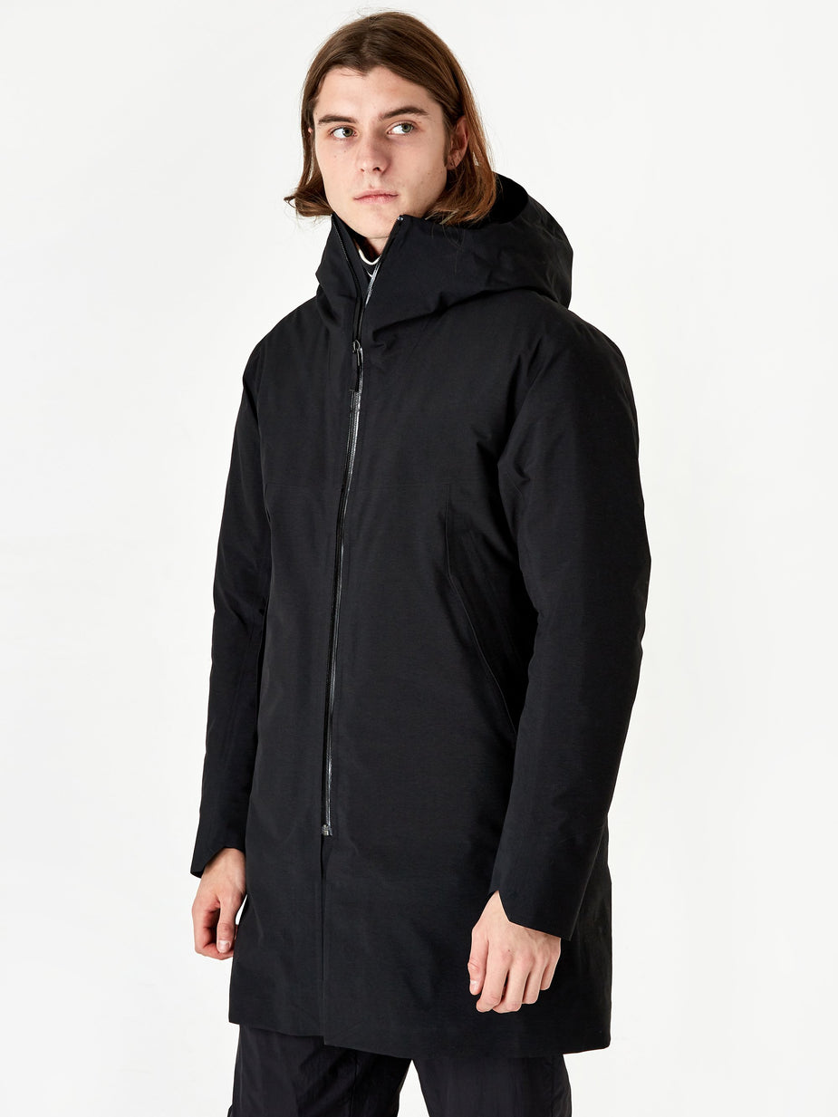 Veilance Veilance Monitor Down Coat - Black - Black