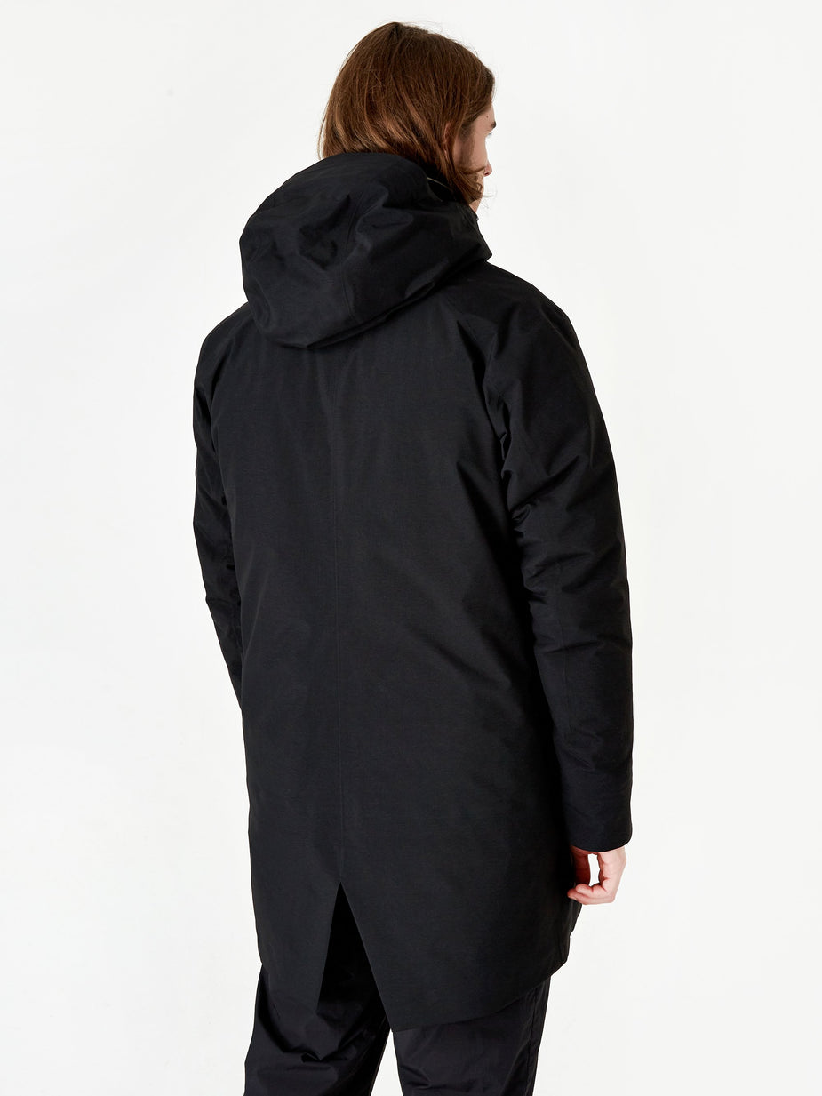 Veilance Veilance Monitor Down Coat - Black - Black
