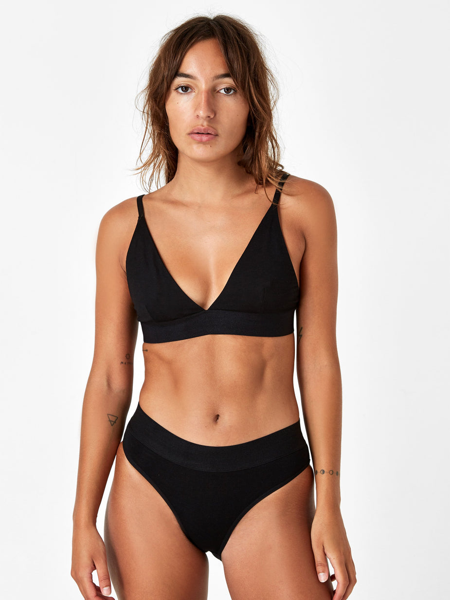 Baserange Baserange Triangle Bra - Black - Black
