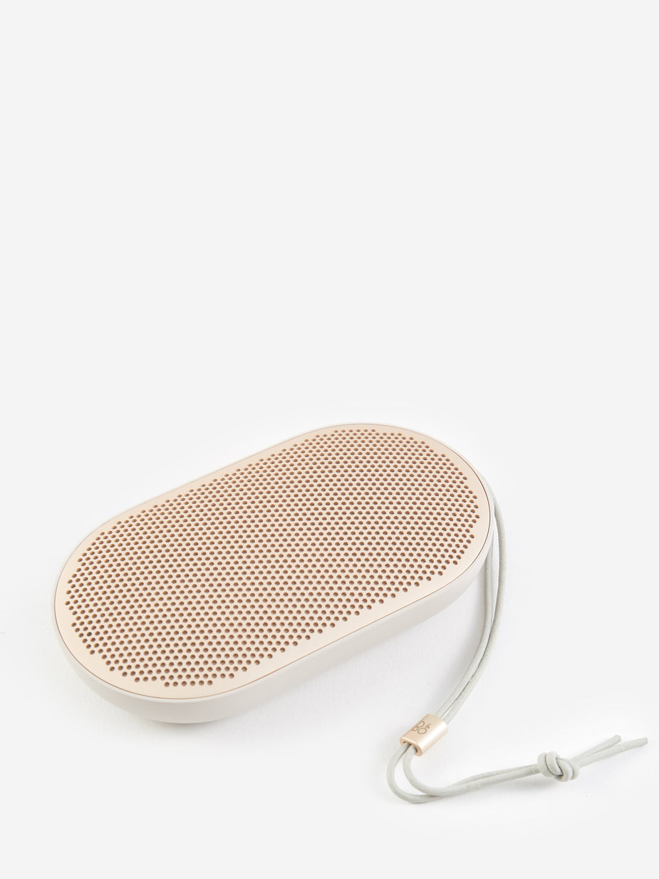 B&O PLAY B&O PLAY P2 Portable Bluetooth Speaker - Sandstone - Other