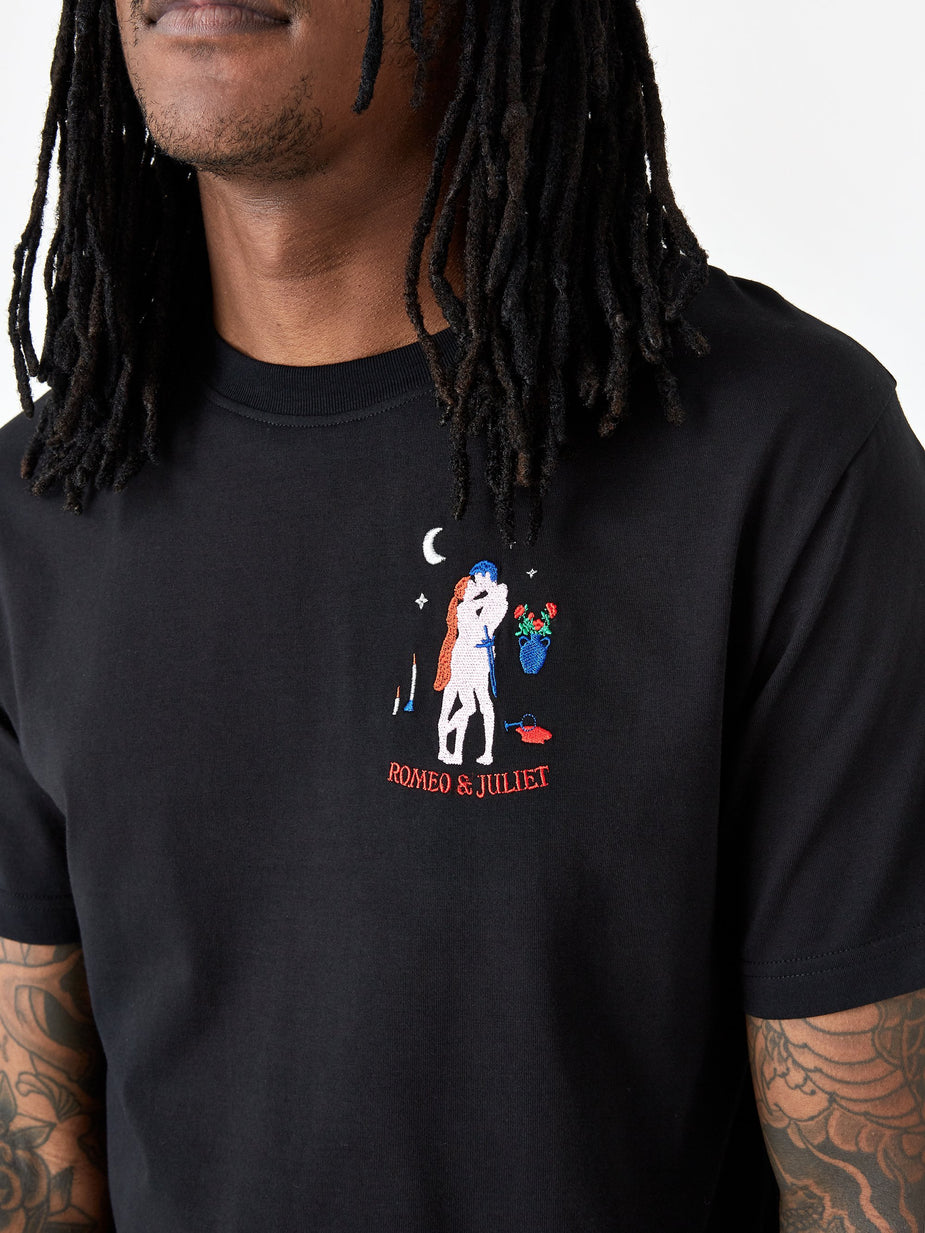 Carne Bollente Carne Bollente Romeo In Juliet Shortsleeve T-Shirt - Black - Black