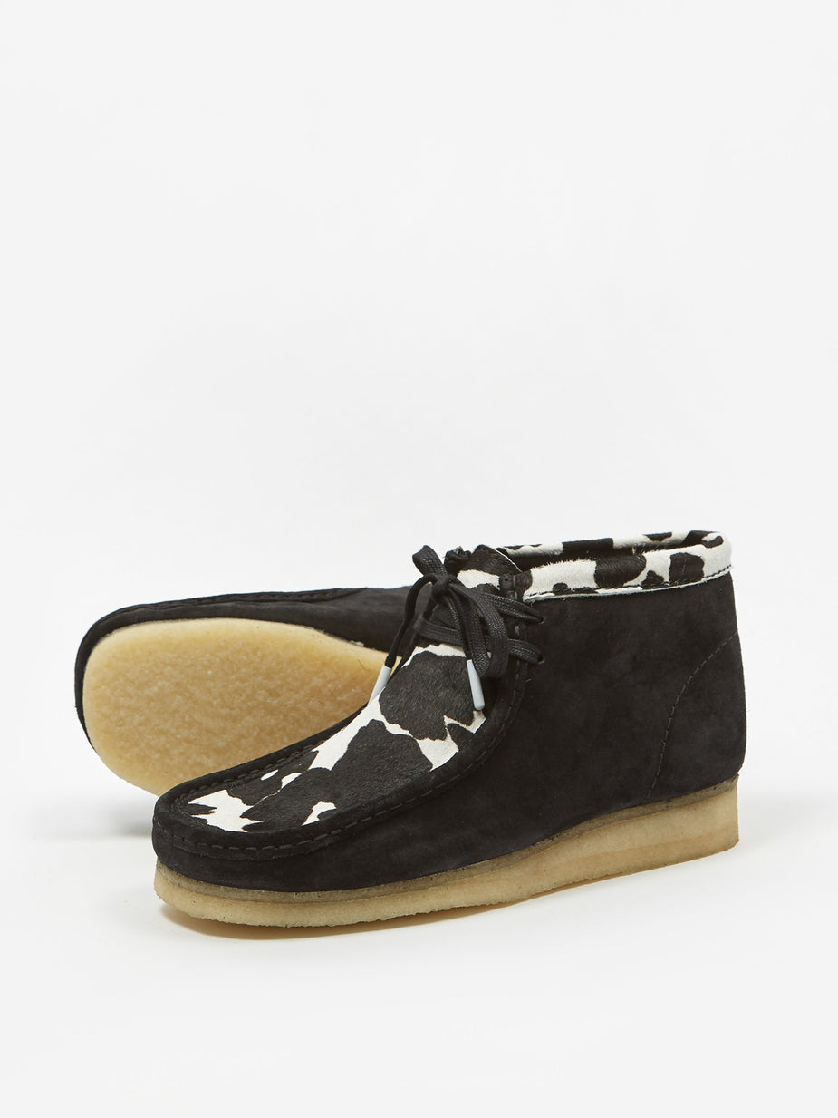 Clarks Clarks Wallabee Boot - Black Cow Print - Black
