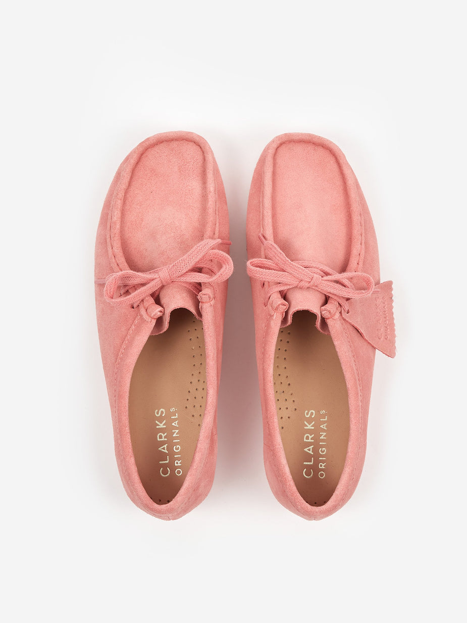 Clarks Originals Clarks Wallabee - Bright Pink Suede - Pink