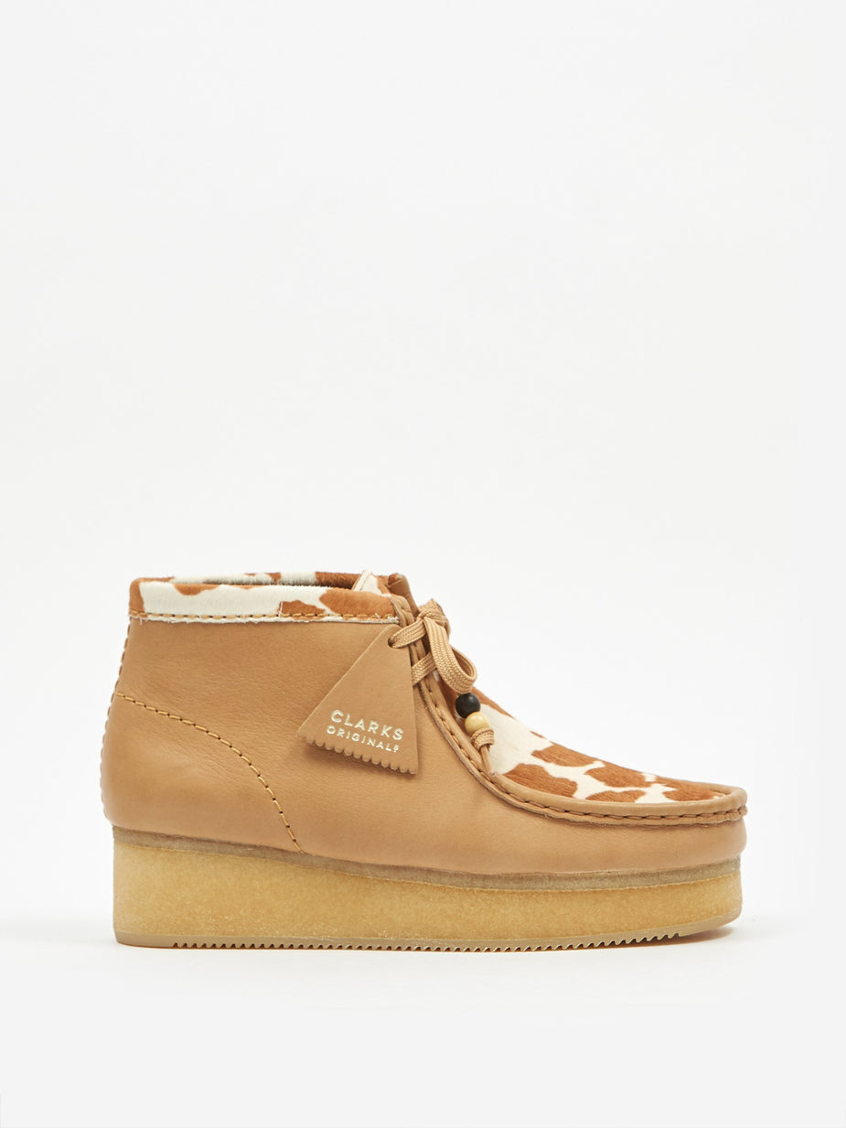 Clarks Clarks Wallabee Wedge - Tan Cow Print - Brown