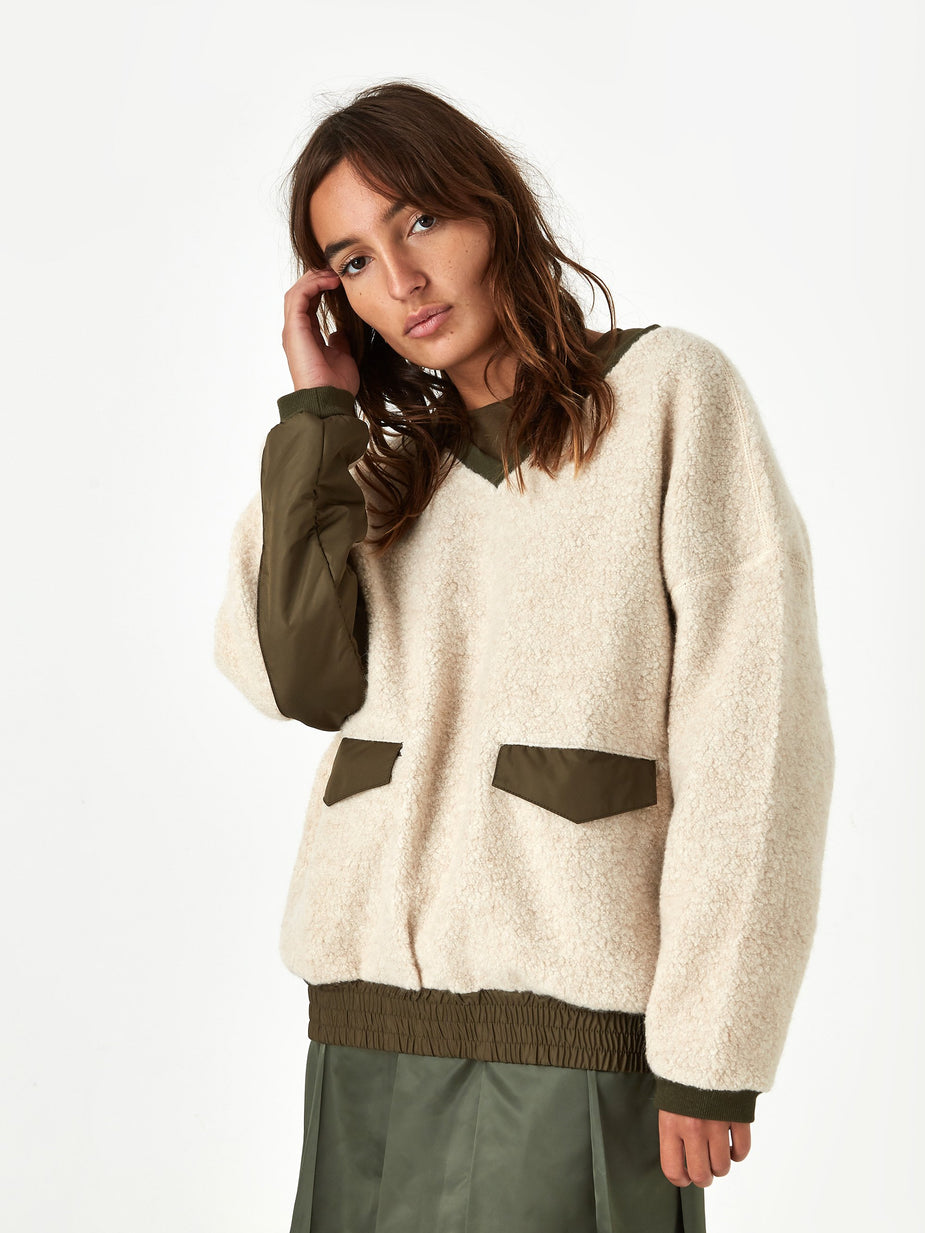 F/CE F/CE Swithing Fluffy Sweatshirt - Ivory - Neutrals