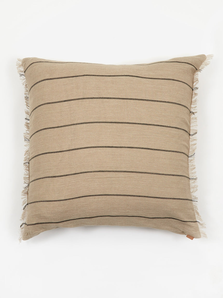 Ferm Living Ferm Living Calm Cushion 80x80 - Camel/Black - Black