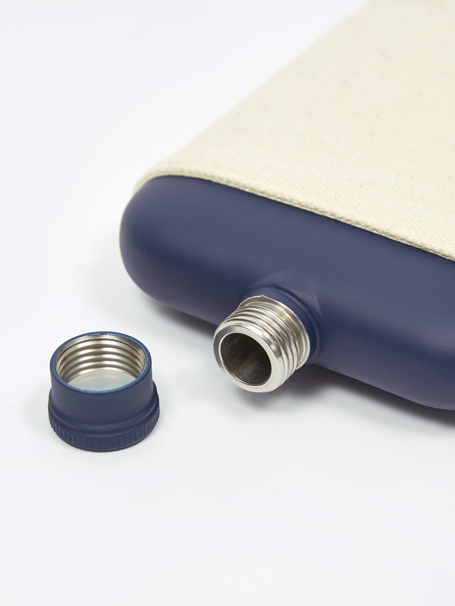 Izola Izola 6oz Hip Flask With Canvas Carrier - Blue - Blue