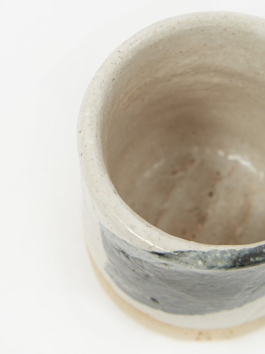 Kana Kana Mug - White And Brush Stroke - White
