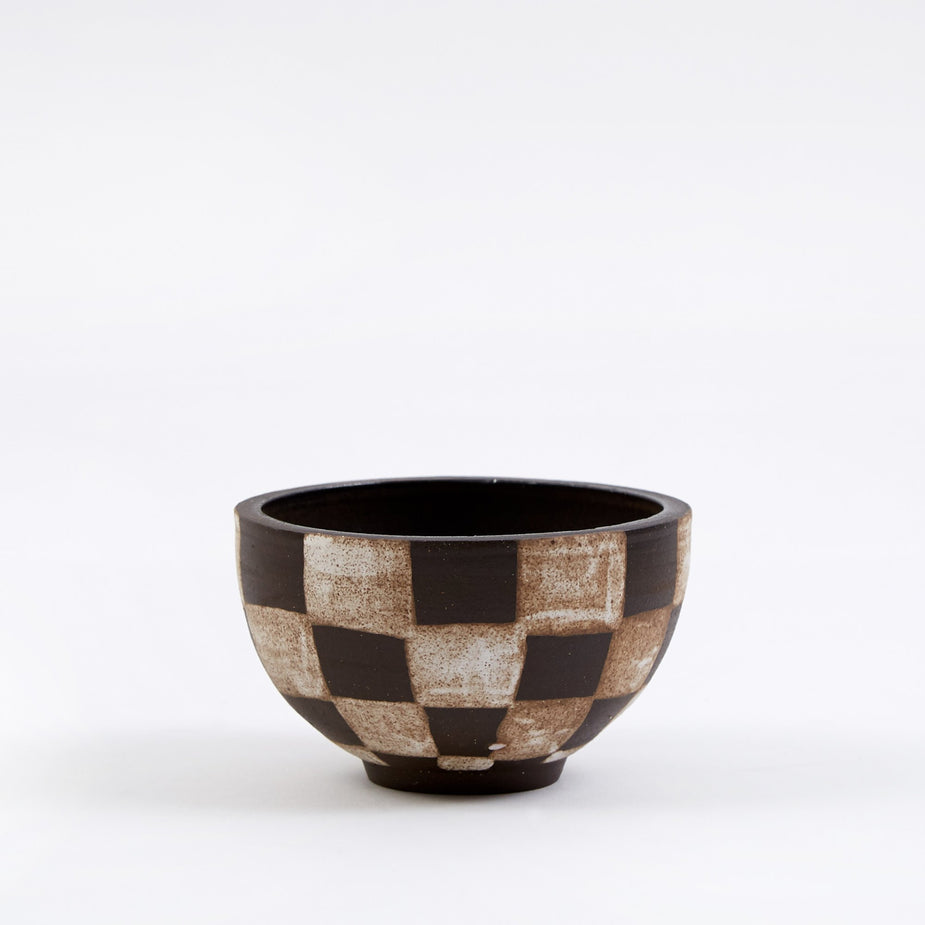 Mellow Mellow Medium Incense Bowl - Dark Brown Outside Check - White
