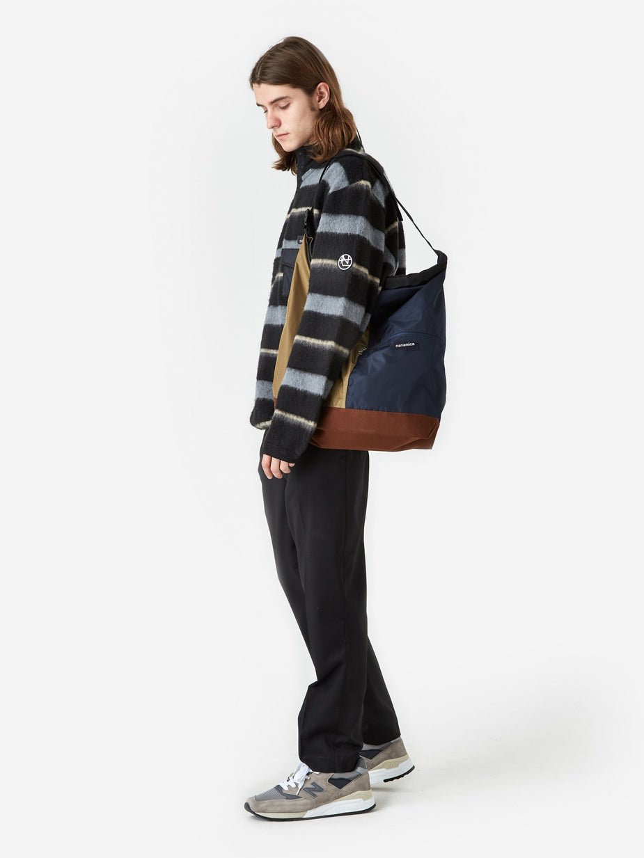 Nanamica Nanamica Nanamican Utility Shoulder Bag L - Beige/Navy - Blue