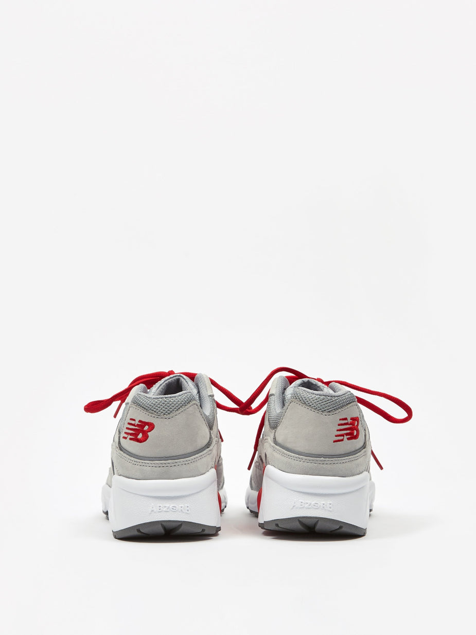 New Balance New Balance x No Vacancy Inn ML850NVA - Beige/White/Red - Red