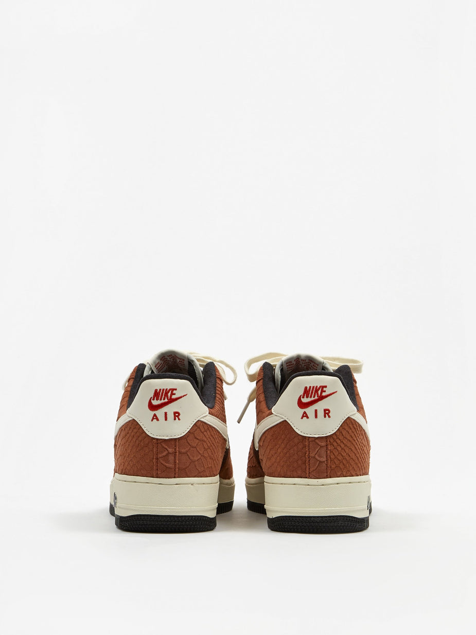 Nike Nike Air Force 1 Premium - Red Bark/Sail/Earth/Red - Red