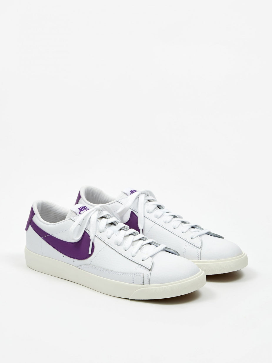 Nike Nike Blazer Low Leather - White/Voltage Purple - Purple
