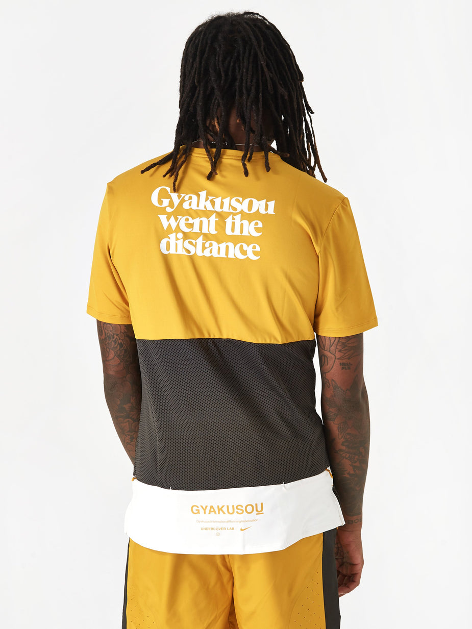 Nike Nike x Gyakusou NRG Shortsleeve Top - Mineral Yellow/Deep Pewter/Sail - Yellow