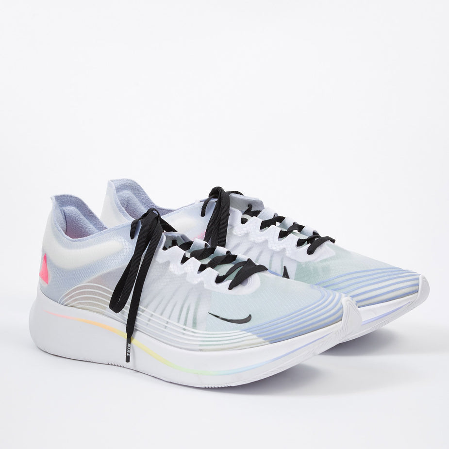 Nike Nike Zoom Fly BeTrue - White - White