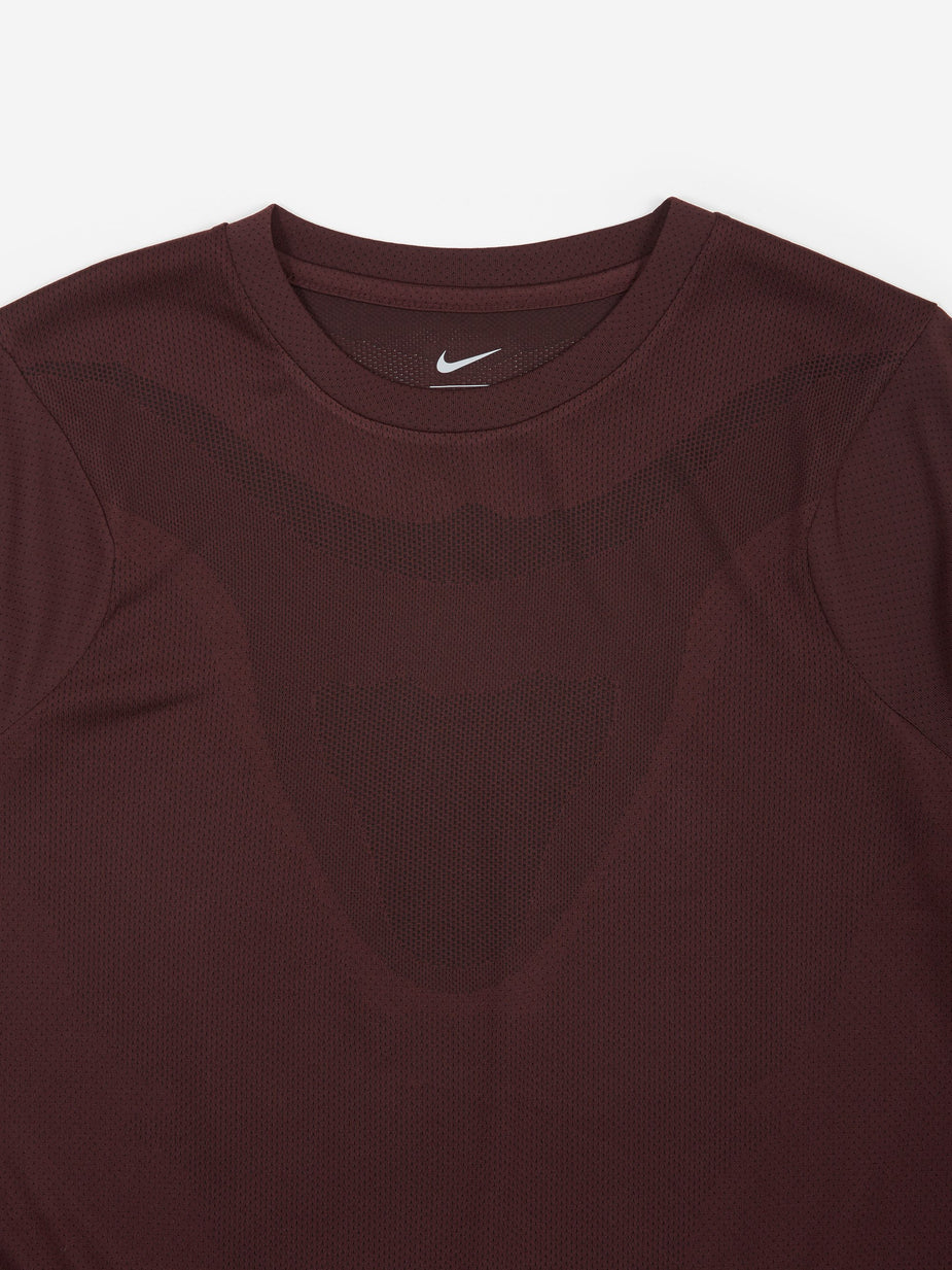 Nike x Undercover Gyakusou Nike Gyakusou Transform Jacket - Gold Dart/Deep Burgundy/Ivory - Gold