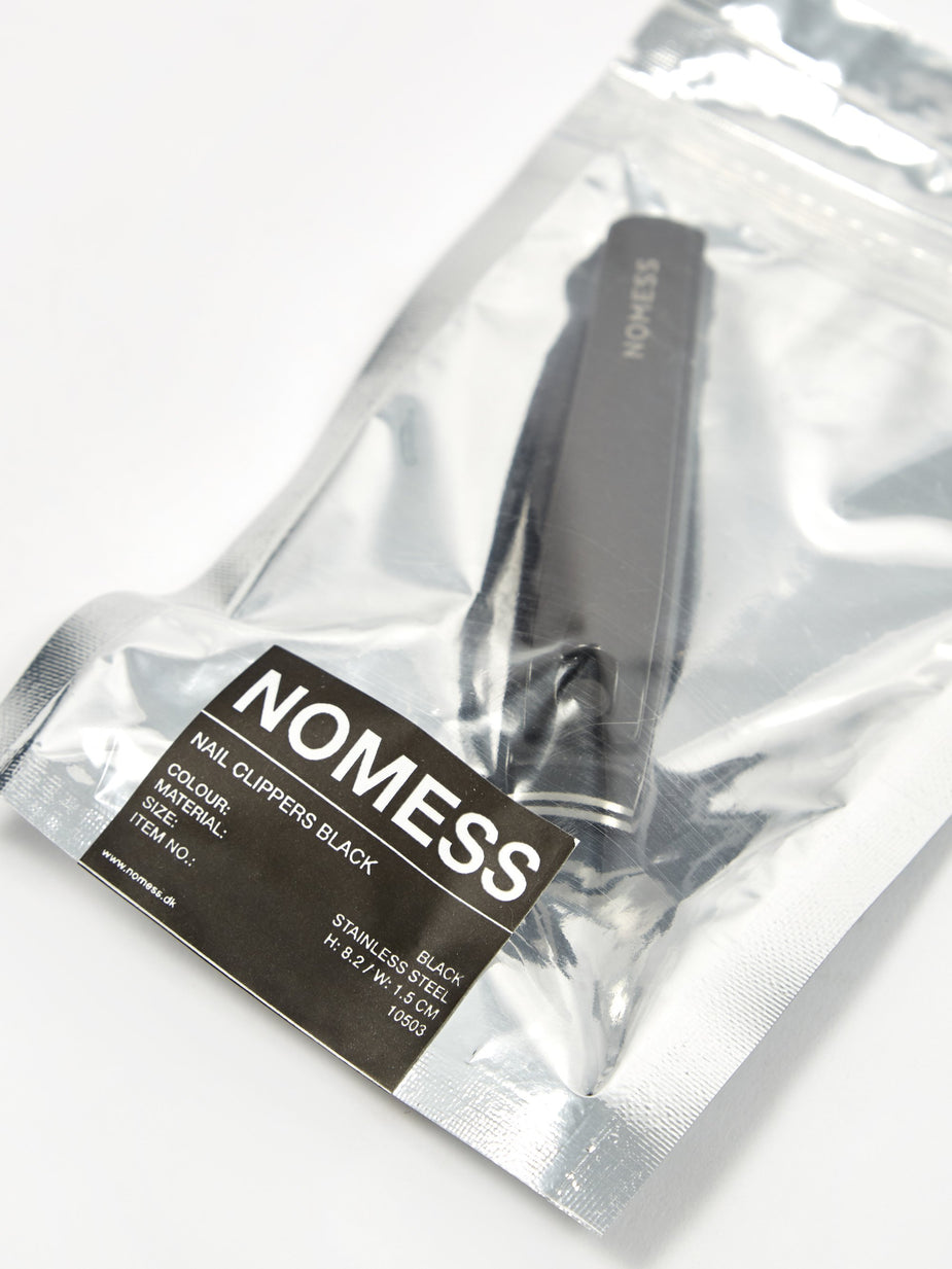 Nomess Nomess Curvy Nail Clipper - Black - Black