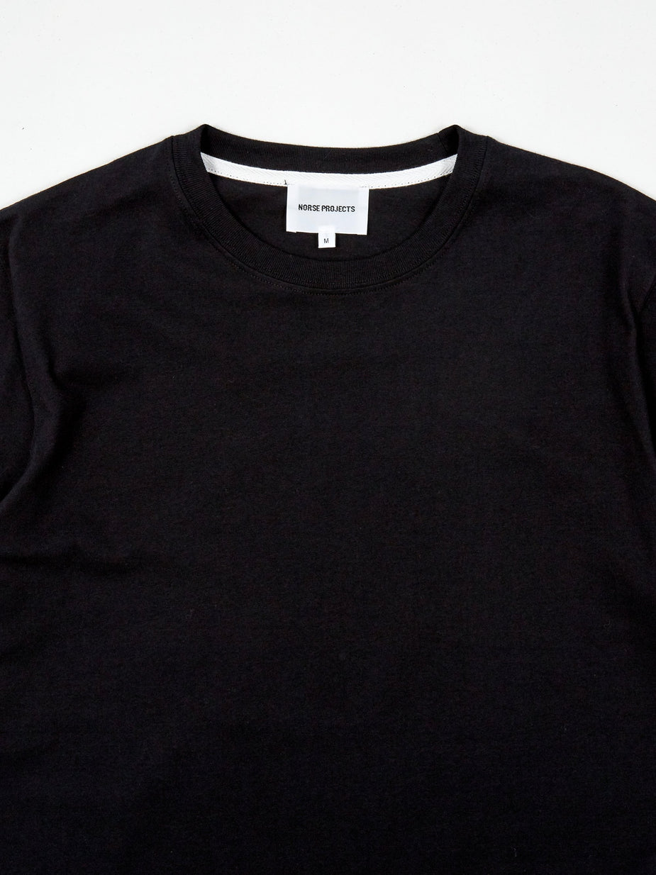 Norse Projects Norse Projects Niels Standard SS T-Shirt - Black - Black