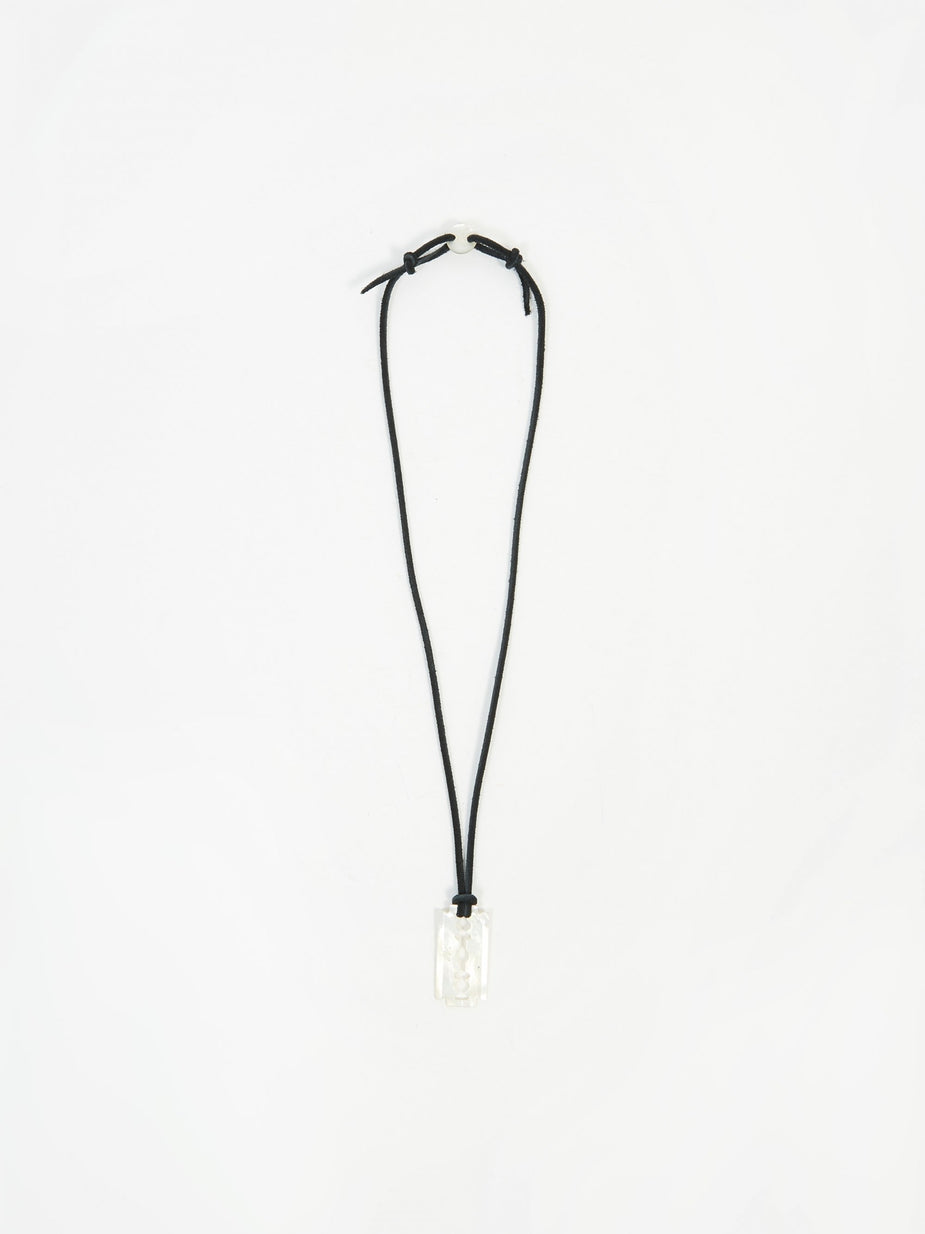 Our Legacy Our Legacy Pearl Razor Necklace - White Pearl - White
