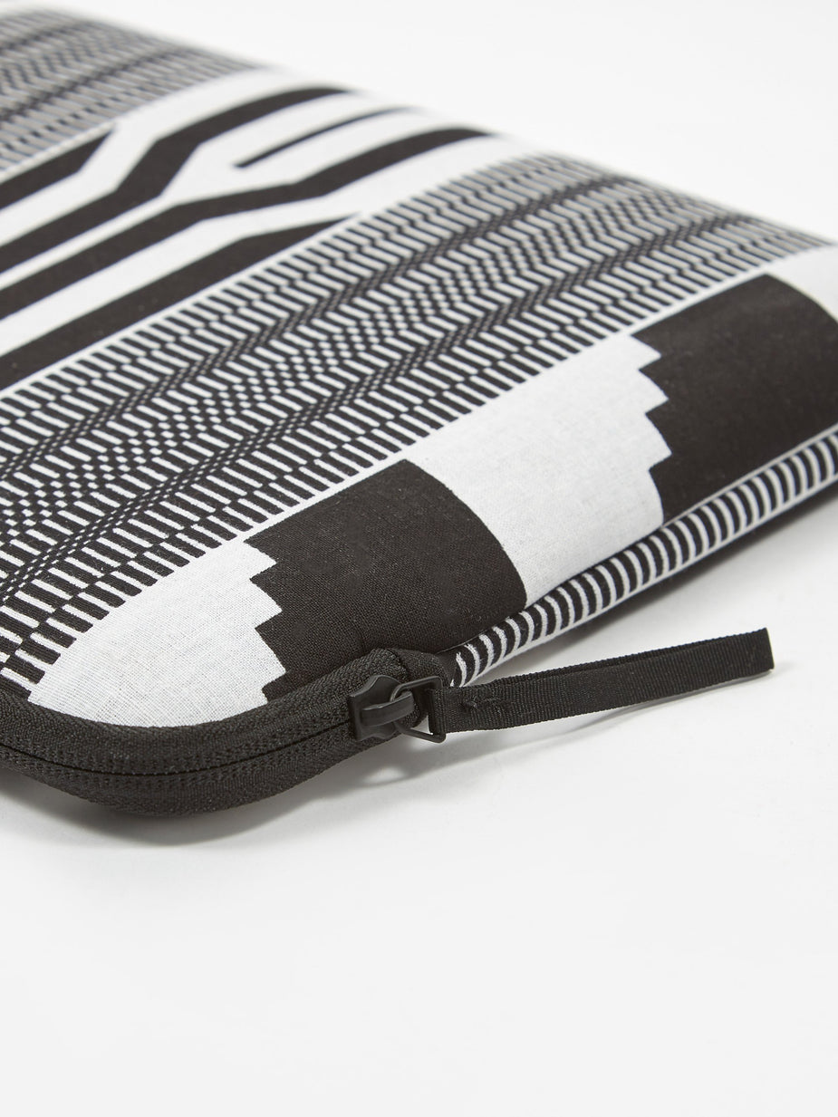 Pijama Pijama Zip Case for Macbook 12 & 13 Pro - Wax Black - Black
