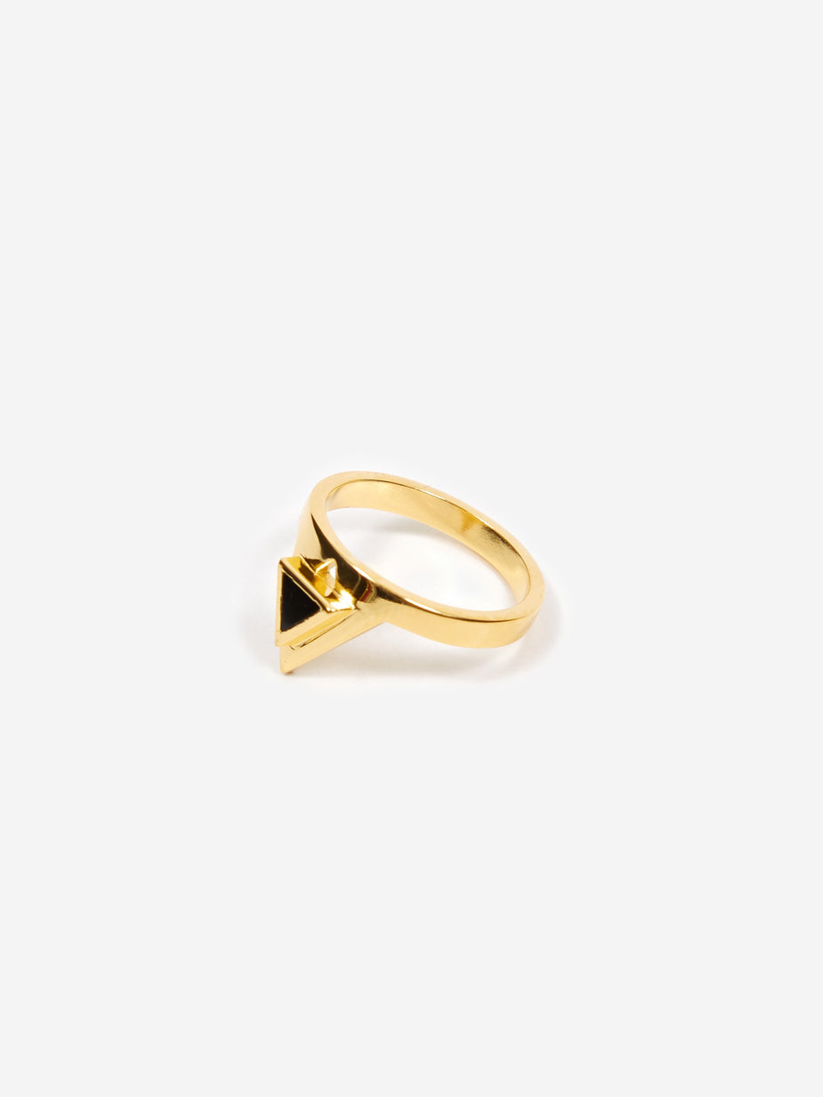 Rachel Entwistle Rachel Entwistle Octa Onyx Signet Ring - Gold - Gold