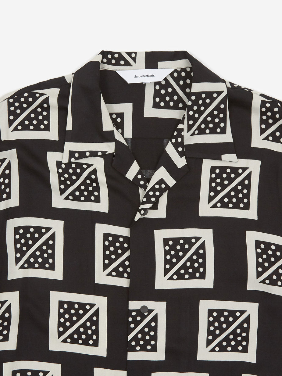 Sasquatchfabrix. Sasquatchfabrix Masu Masu Open Collar Half Sleeve Shirt - Black - Black