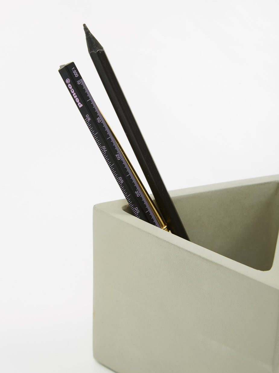 Suck UK Suck UK Concrete Pencil Pot - Grey - Grey