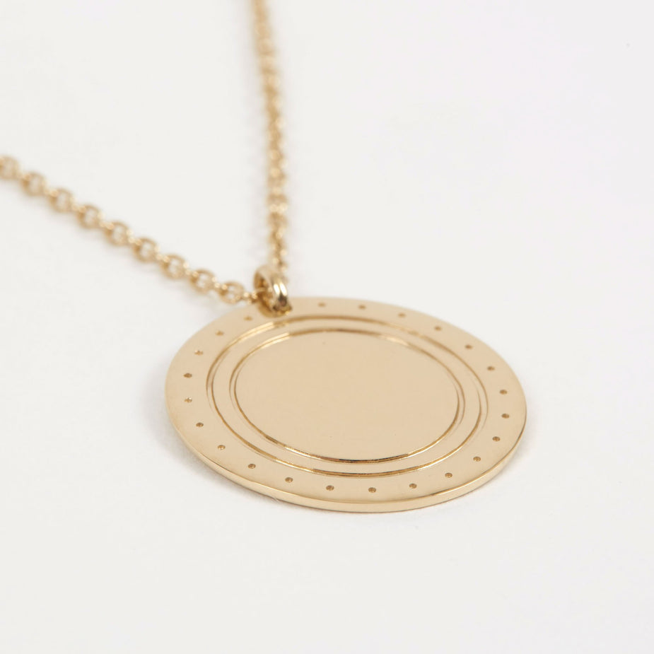 Trine Tuxen Trine Tuxen Logo Necklace - Gold - Gold