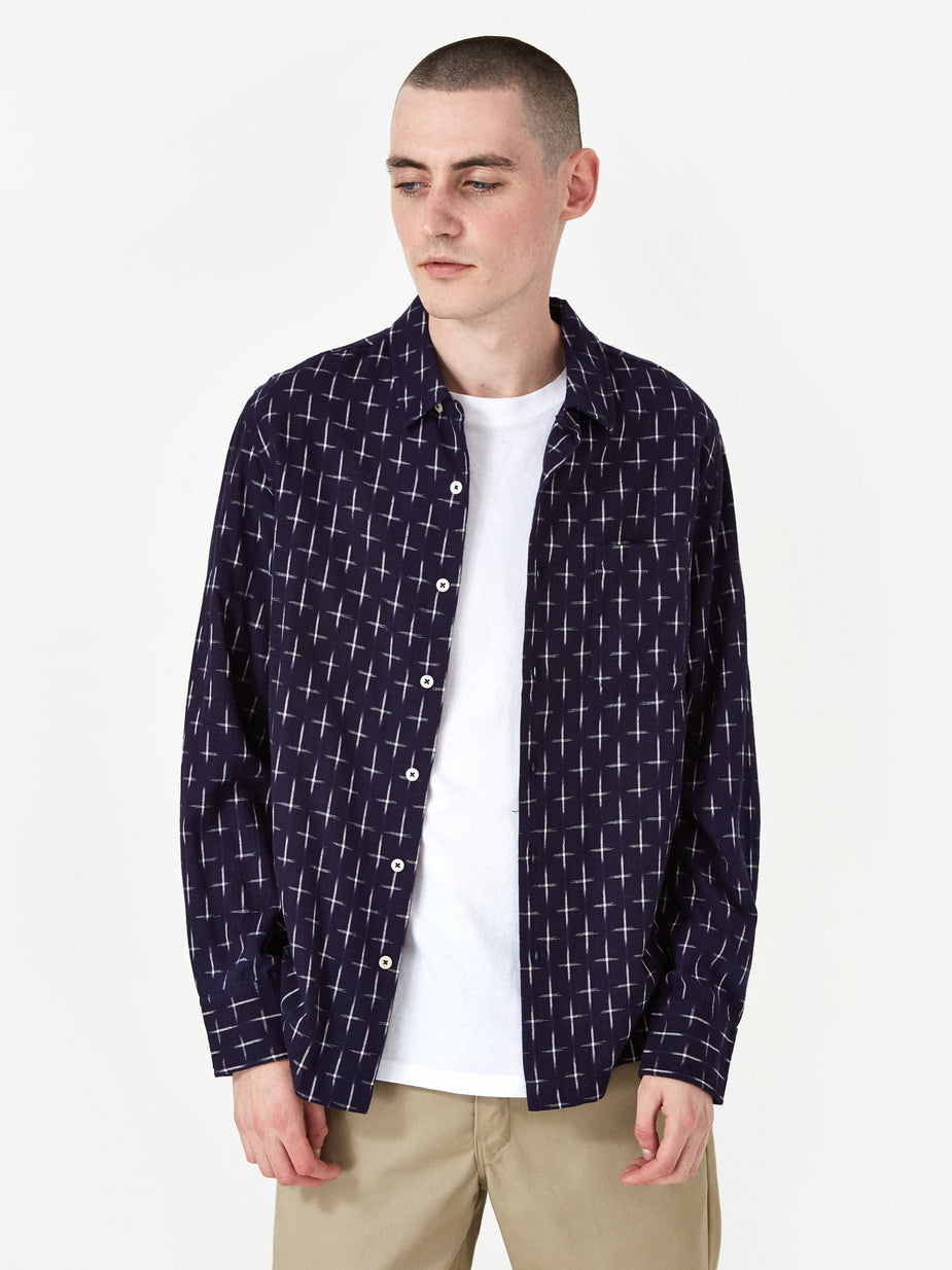 Universal Works Universal Works Garage Shirt - Ikat Cross Indigo - Blue