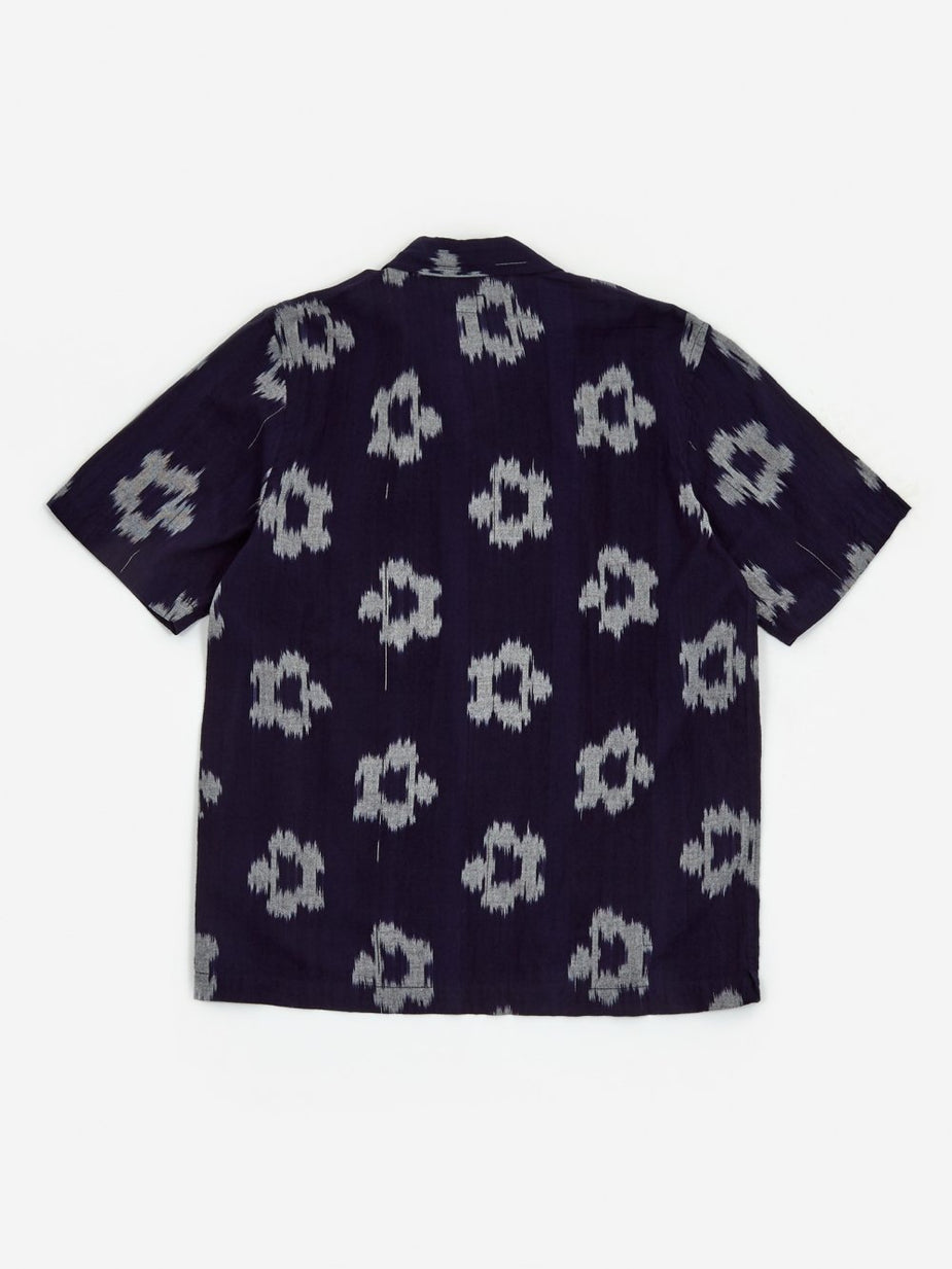 Universal Works Universal Works Road Shirt - Ikat Flower Indigo - Blue