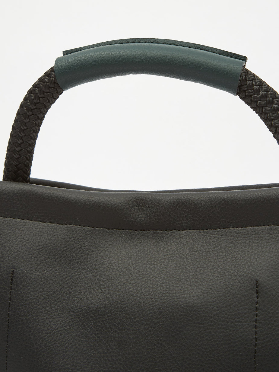 Zucca Zucca Recycled Leather Bag Small - Black - Black