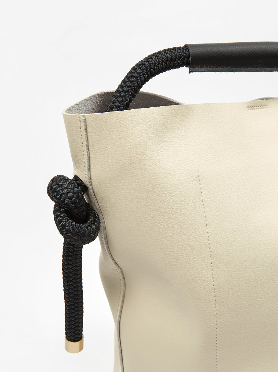 Zucca Zucca Recycled Leather Bucket Bag Large - Off White - White
